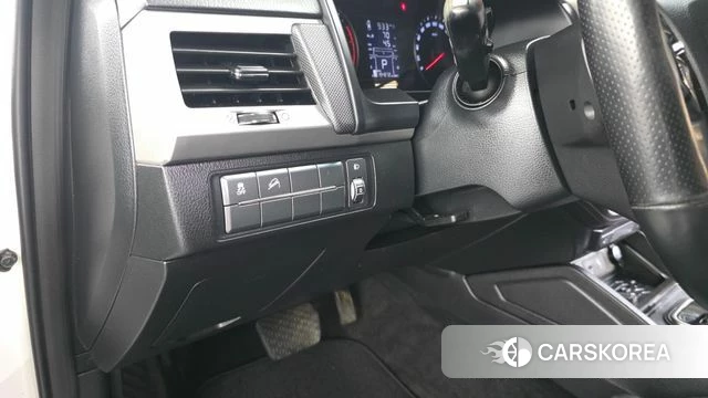 Ssangyong Rexton Sports Cannes 2019 Белый из Кореи, фото 5