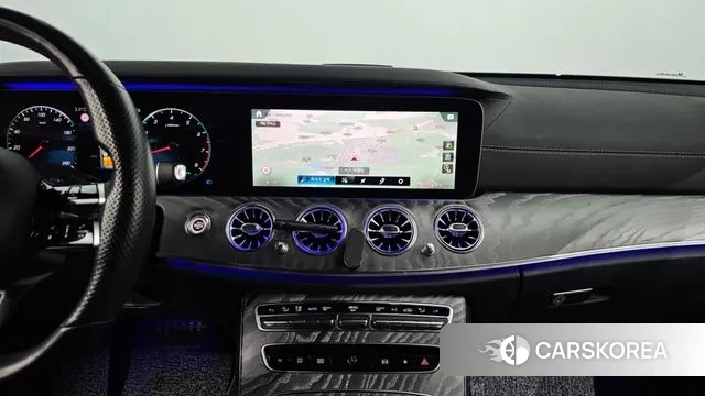 Mercedes-Benz E-Class W213 2021 Белый из Кореи, фото 5