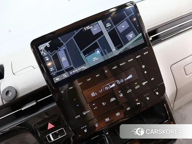 Hyundai Staria 2024 Белый из Кореи, фото 5