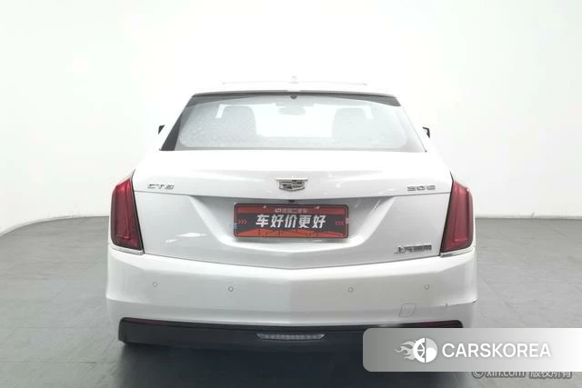 Cadillac CT6 PLUG-IN 2018 Белый из Китая, фото 5