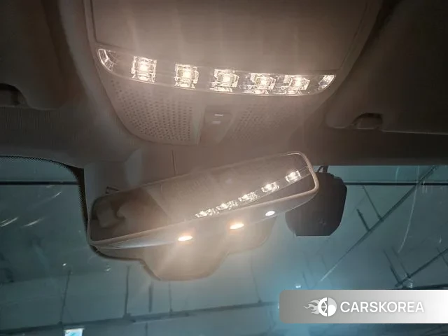 Mercedes-Benz E-Class W213 2019 Красный из Кореи, фото 5