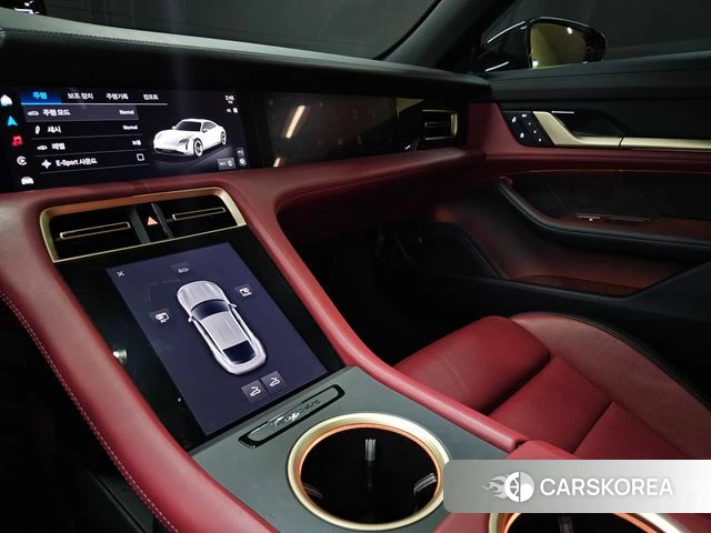 Porsche Taycan 2025 Черный из Кореи, фото 5