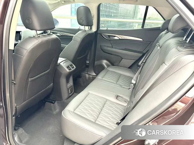 Buick Angkewei S 2022 Красный из Китая, фото 5