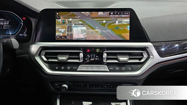BMW 3 Series (G20) 2022 Белый из Кореи, фото 5