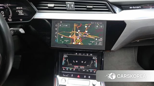 Audi e-Tron 2022 Серый из Кореи, фото 5