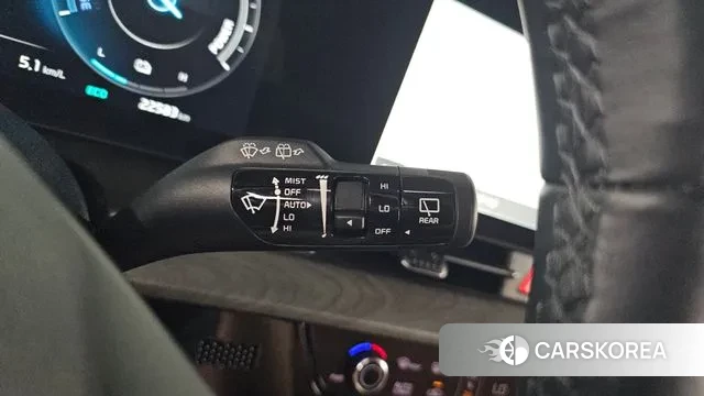 Kia Sportage 5th Generation Hybrid 2023 Белый из Кореи, фото 5