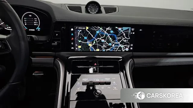 Porsche Panamera (972) 2024 Коричневый из Кореи, фото 5