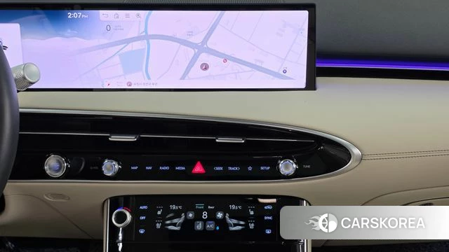 Genesis GV70 2024 Белый из Кореи, фото 5