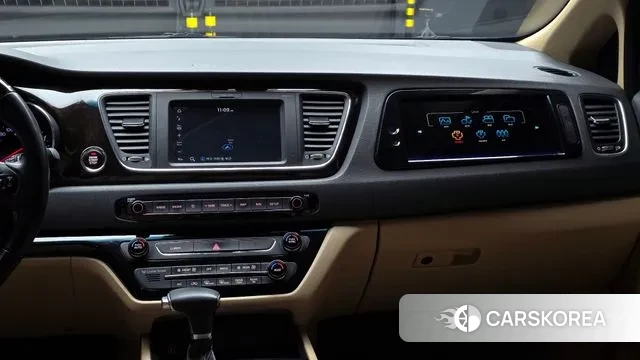 Kia The New Carnival 2018 Белый из Кореи, фото 5