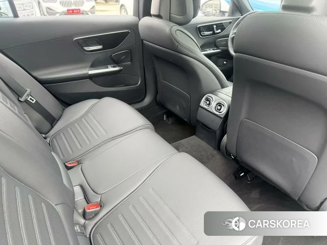 Mercedes-Benz Class C 2023 Белый из Китая, фото 5