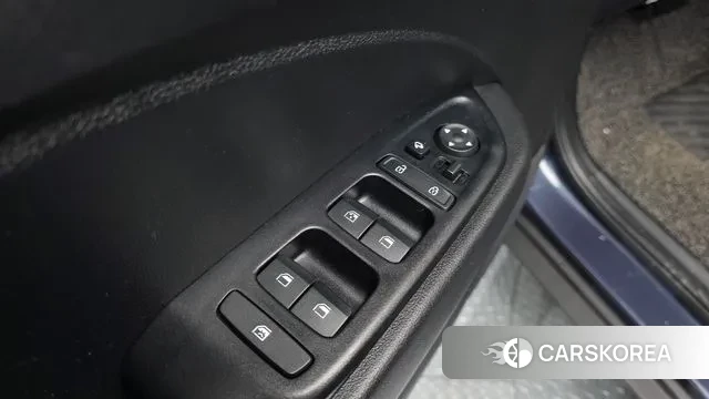 Hyundai Venue 2021 Синий из Кореи, фото 5