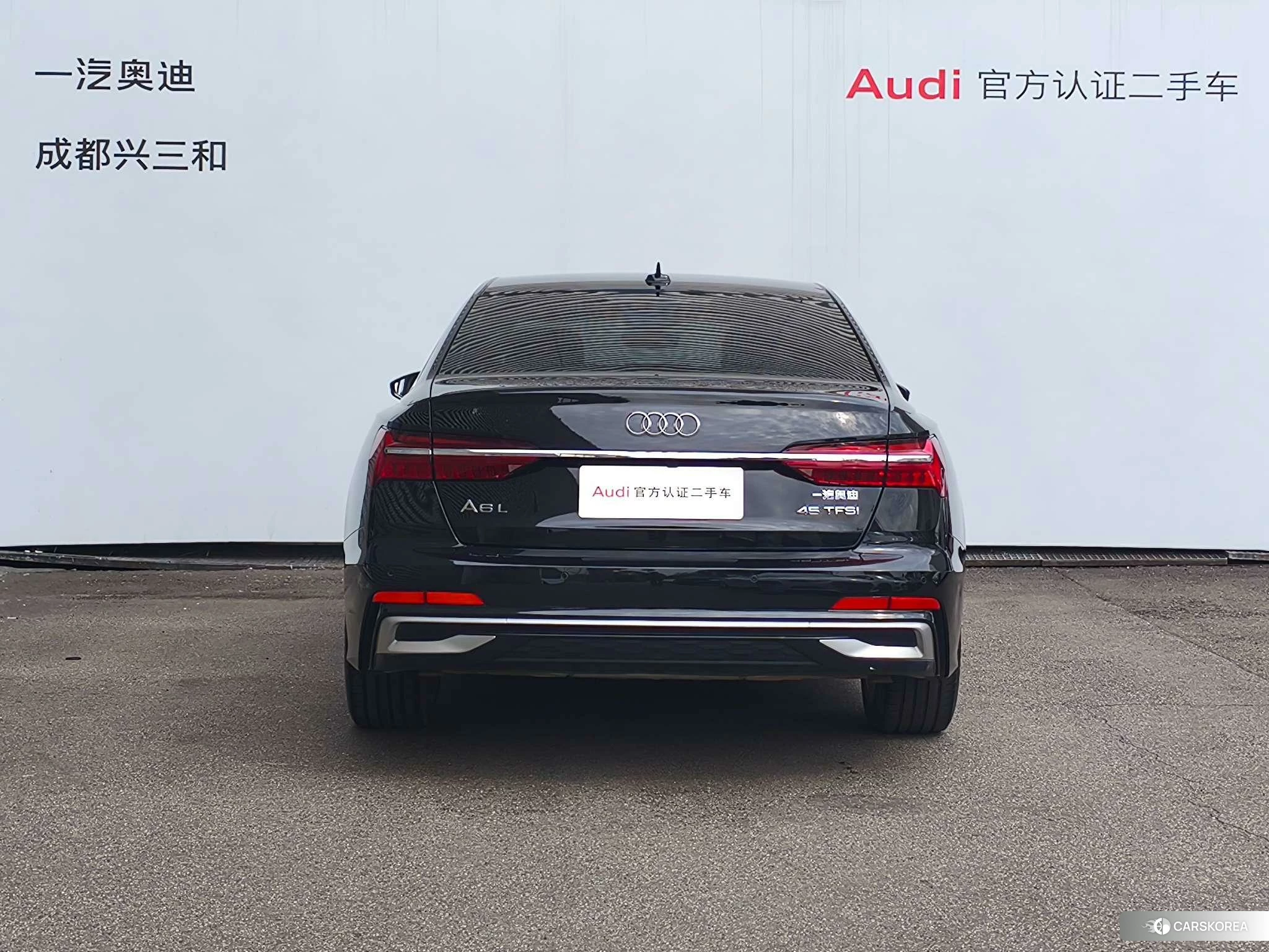 Audi A6L 2022 Черный из Китая, фото 5