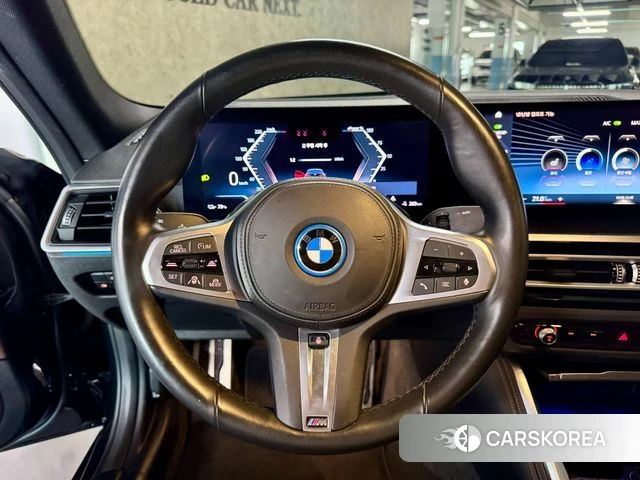 BMW i4 2023 Черный из Кореи, фото 5