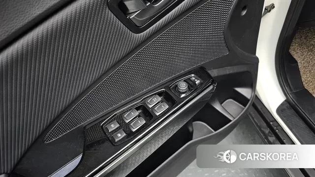 Ssangyong Berry New Tivoli 2021 Белый из Кореи, фото 5