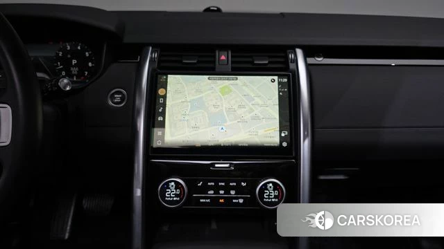 Land Rover Discovery 5 2023 Черный из Кореи, фото 5