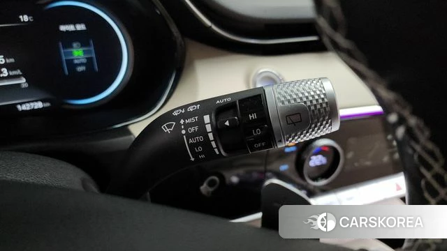 Genesis GV70 2021 Черный из Кореи, фото 5