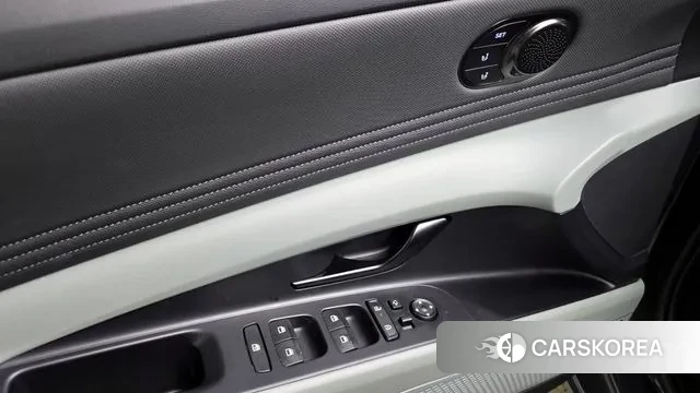 Hyundai The New Avante (CN7) 2023 Серый из Кореи, фото 5