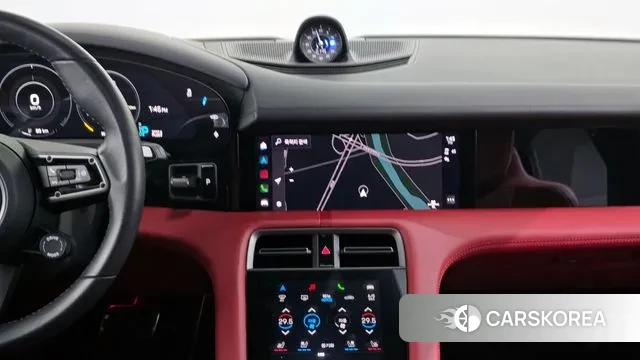 Porsche Taycan 2021 Белый из Кореи, фото 5