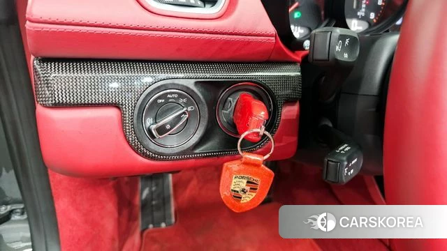 Porsche 718 Boxster 2021 Серый из Кореи, фото 5