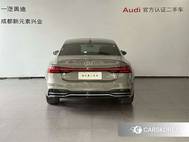 Audi A7L 2026 Шампань из Китая, фото 5