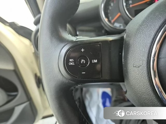 Mini Cooper 2022 Белый из Кореи, фото 5