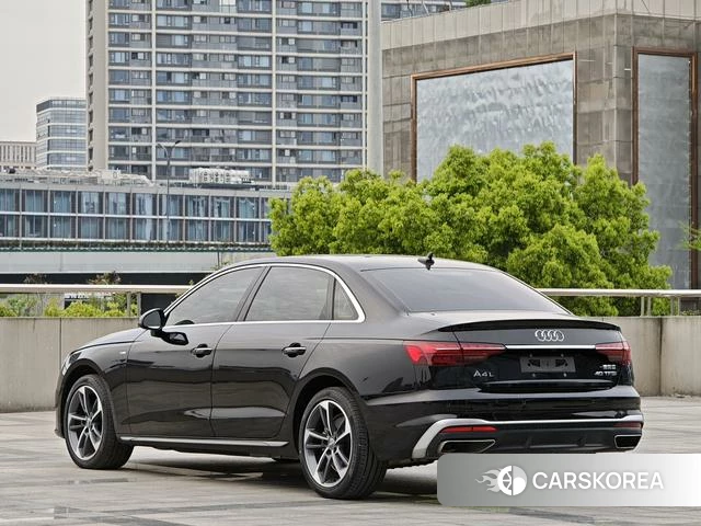 Audi A4L 2021 Черный из Китая, фото 5