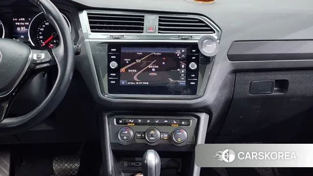 Volkswagen Tiguan second Generation 2019 Черный из Кореи, фото 5