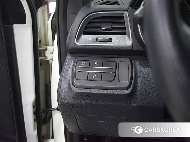 Ssangyong Tivoli Armor 2019 Белый из Кореи, фото 5