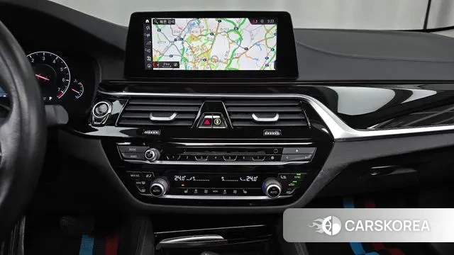 BMW 5 Series (G30) 2019 Синий из Кореи, фото 5