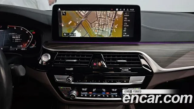 BMW 5 Series (G30) 2020 Синий из Кореи, фото 5