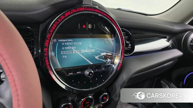 Mini Cooper 2024 Белый из Кореи, фото 5