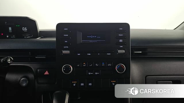 Hyundai Staria 2021 Белый из Кореи, фото 5