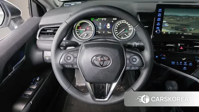 Toyota Camry (XV70) 2023 Белый из Кореи, фото 5