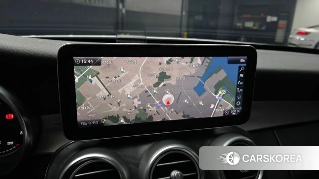 Mercedes-Benz C-Class W205 2018 Белый из Кореи, фото 5