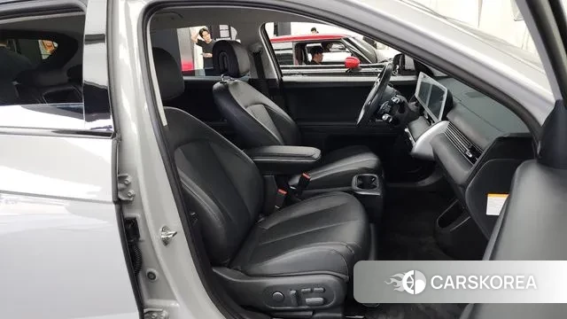 Hyundai Ionic 5 2021 Серебристо-серый из Кореи, фото 5