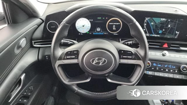Hyundai Avante Hybrid (CN7) 2021 Белый из Кореи, фото 5