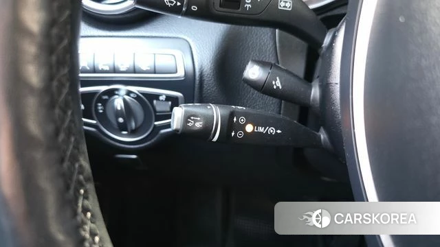 Mercedes-Benz GLC-Class X253 2018 Черный из Кореи, фото 5