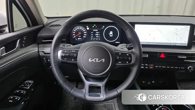 Kia The New K5 3rd generation 2025 Белый из Кореи, фото 5