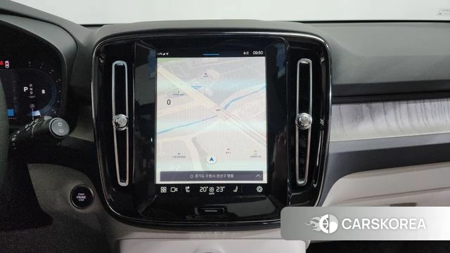 Volvo XC40 2024 Белый из Кореи, фото 5