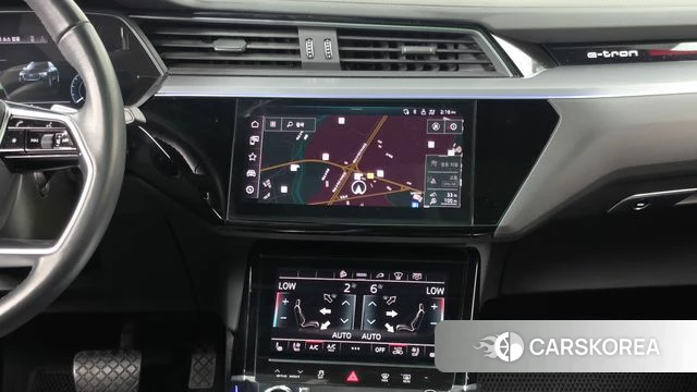 Audi e-Tron 2021 Серый из Кореи, фото 5