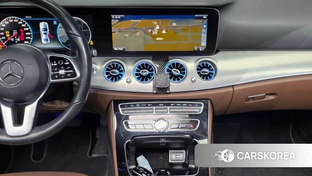 Mercedes-Benz E-Class W213 2018 Белый из Кореи, фото 5