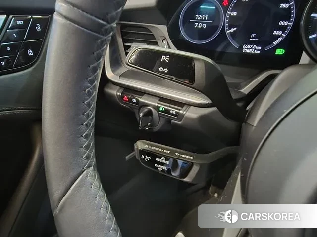 Porsche 911(992) 2020 Серебряный из Кореи, фото 5