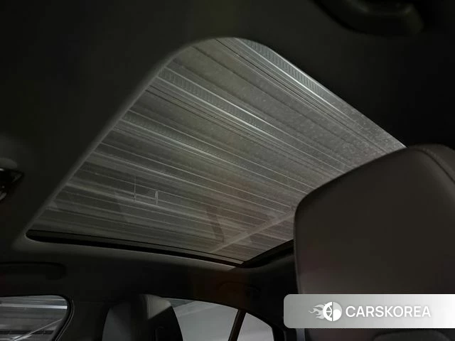 BMW 5 Series (G60) 2025 Черный из Кореи, фото 5