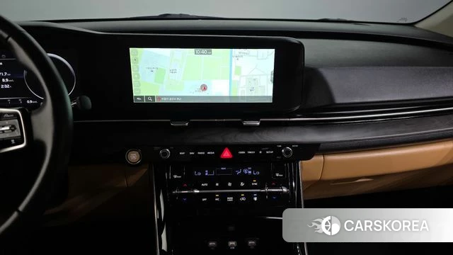 Kia Carnival 4th generation 2022 Серебряный из Кореи, фото 5