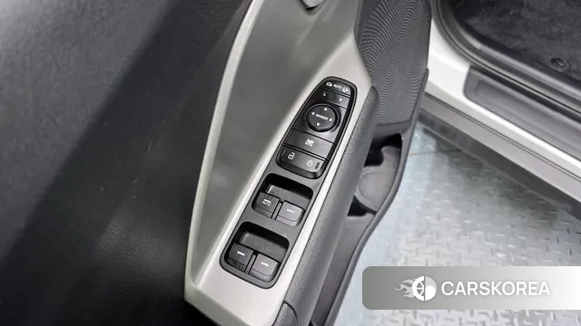 Kia Niro Plus 2022 Белый из Кореи, фото 5