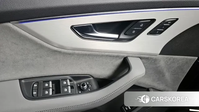 Audi Q7 (4M) 2025 Серый из Кореи, фото 5