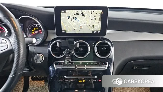 Mercedes-Benz GLC-Class X253 2018 Белый из Кореи, фото 5