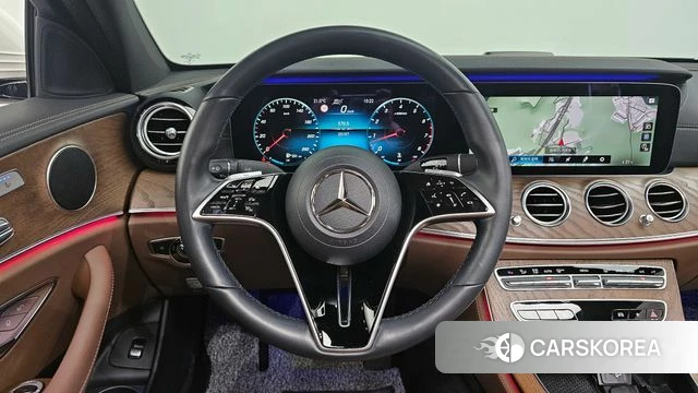 Mercedes-Benz E-Class W213 2021 Белый из Кореи, фото 5
