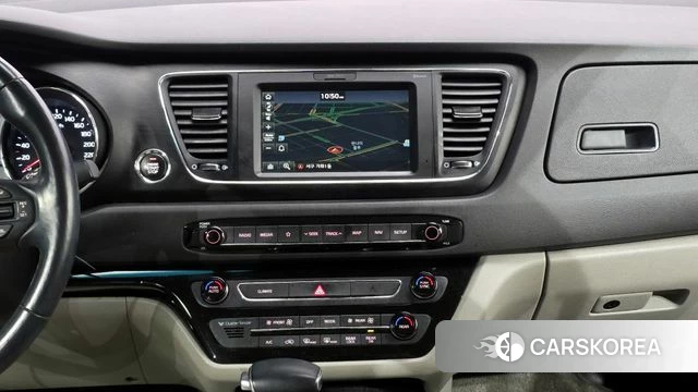 Kia The New Carnival 2018 Белый из Кореи, фото 5