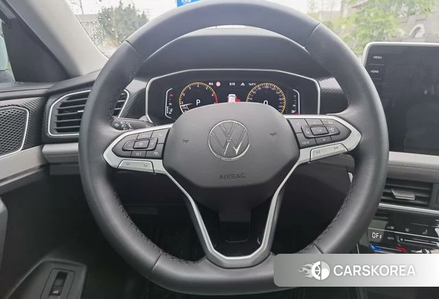 Volkswagen Tanyue 2023 Белый из Китая, фото 5